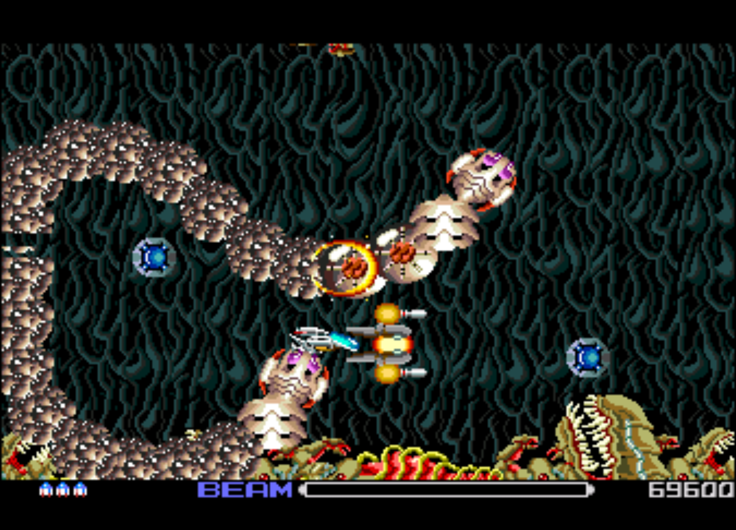 Figure 3 - R-Type actually plays in widescreen on the PC-Engine